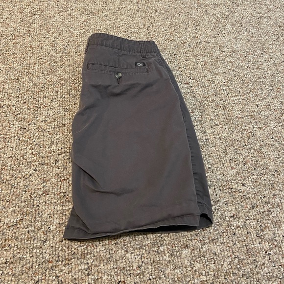 Gray shorts from Free Planet. Size 32 - Picture 3 of 3